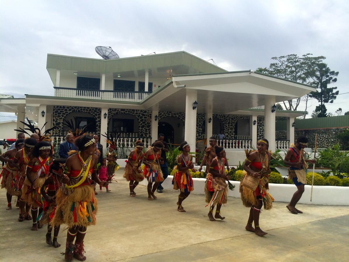 Mcroyal Hotel Mount Hagen Buitenkant foto