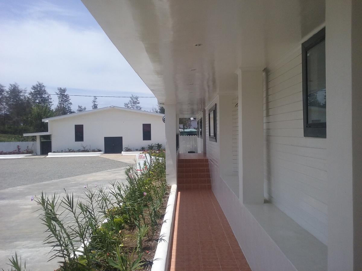 Mcroyal Hotel Mount Hagen Buitenkant foto