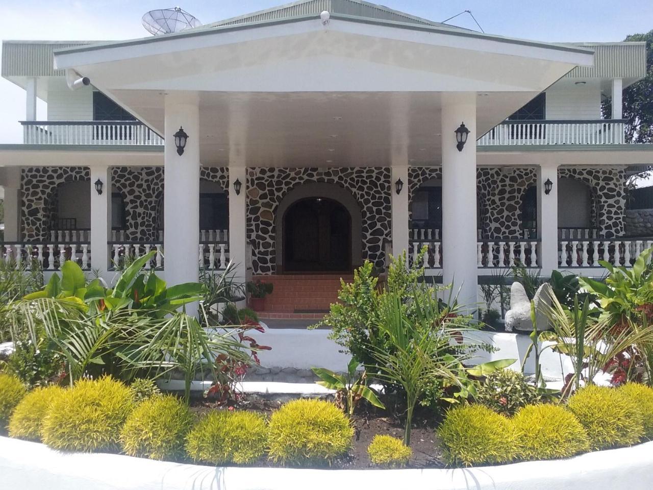 Mcroyal Hotel Mount Hagen Buitenkant foto