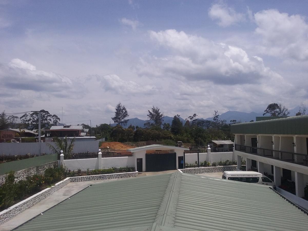 Mcroyal Hotel Mount Hagen Buitenkant foto