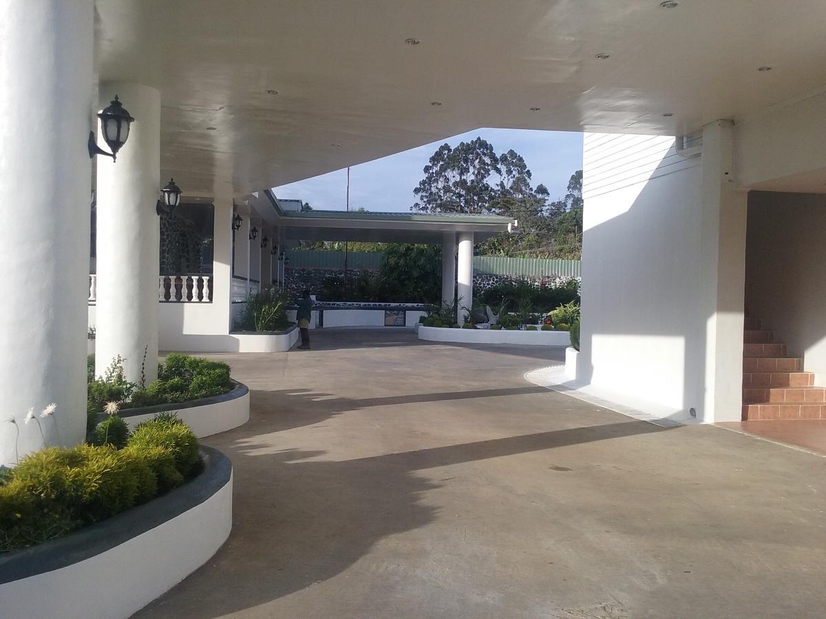 Mcroyal Hotel Mount Hagen Buitenkant foto