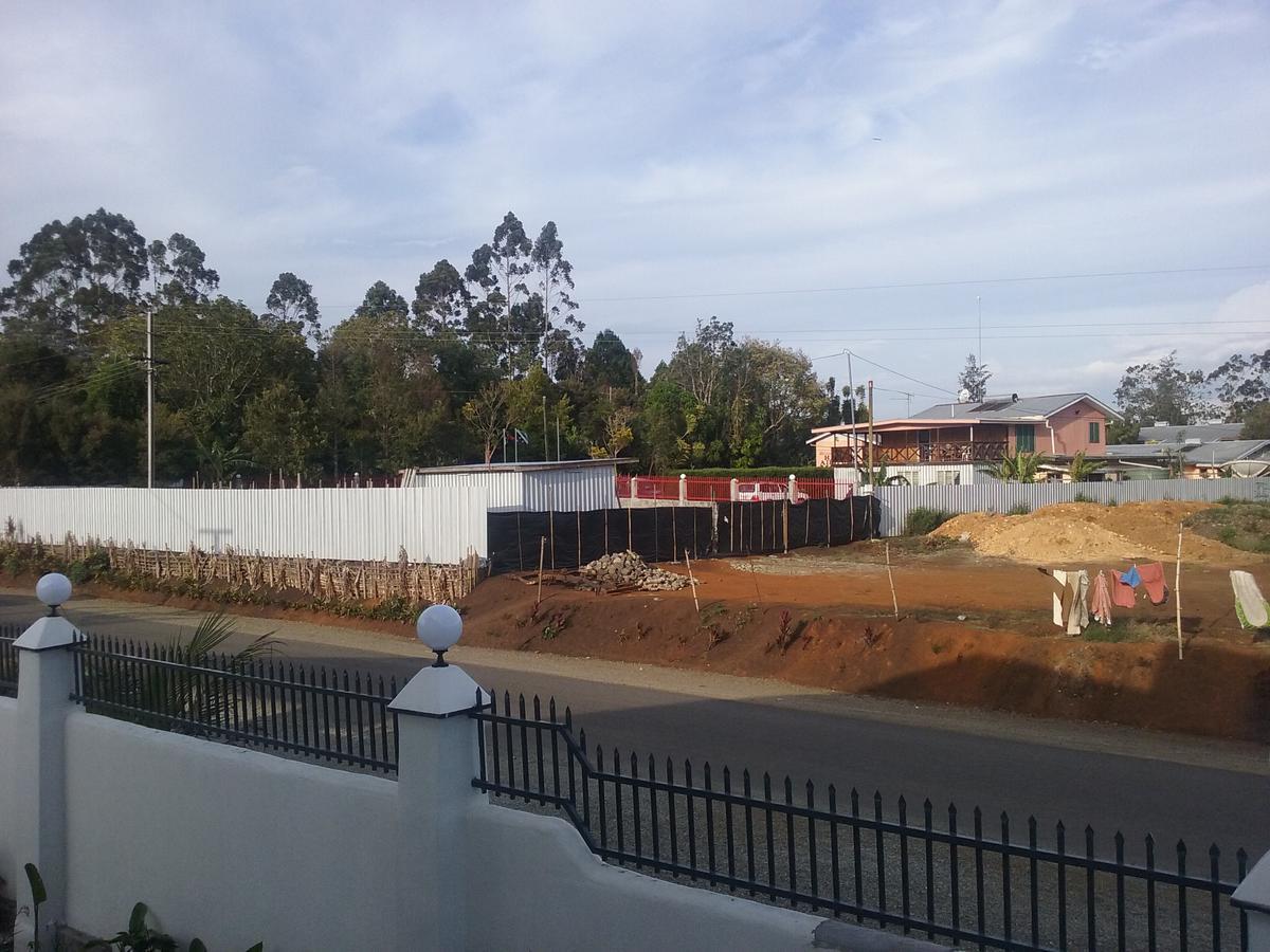 Mcroyal Hotel Mount Hagen Buitenkant foto
