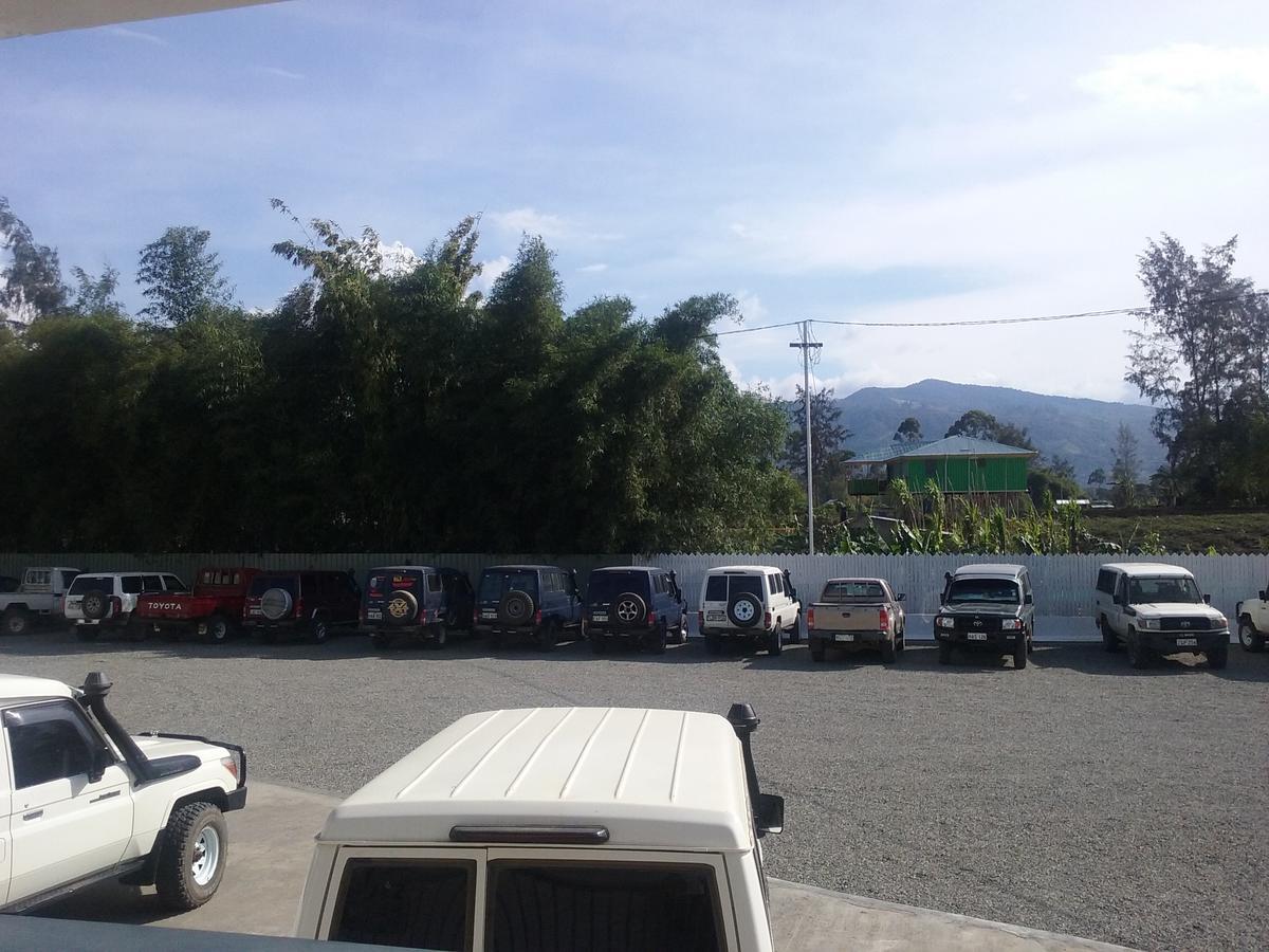 Mcroyal Hotel Mount Hagen Buitenkant foto