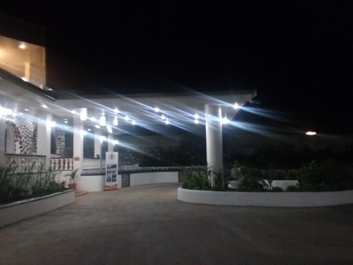 Mcroyal Hotel Mount Hagen Buitenkant foto