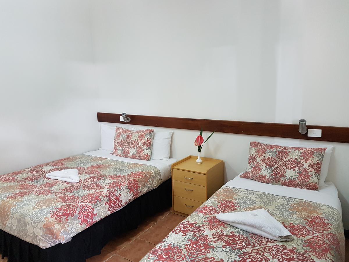 Mcroyal Hotel Mount Hagen Buitenkant foto