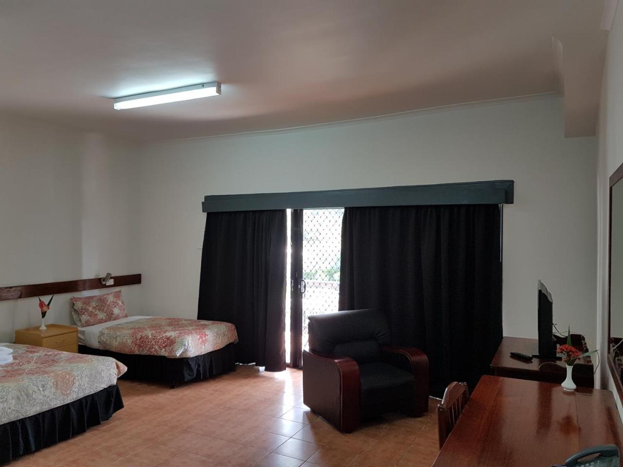 Mcroyal Hotel Mount Hagen Buitenkant foto